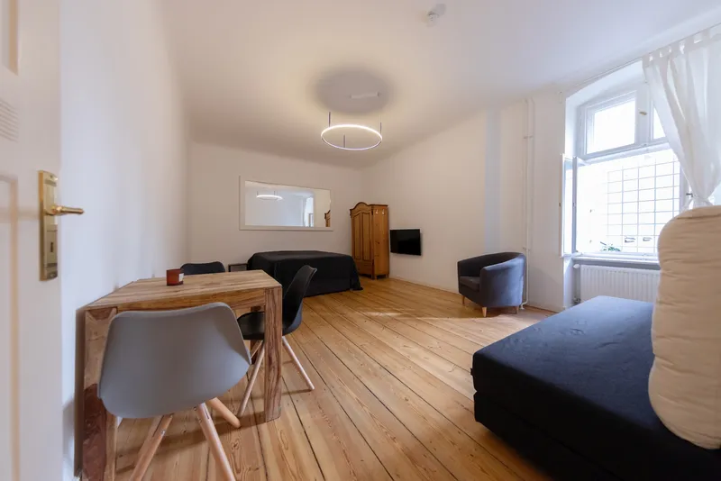 Möblierte 1 Zimmer Wohnung in Kreuzberg — photo 1